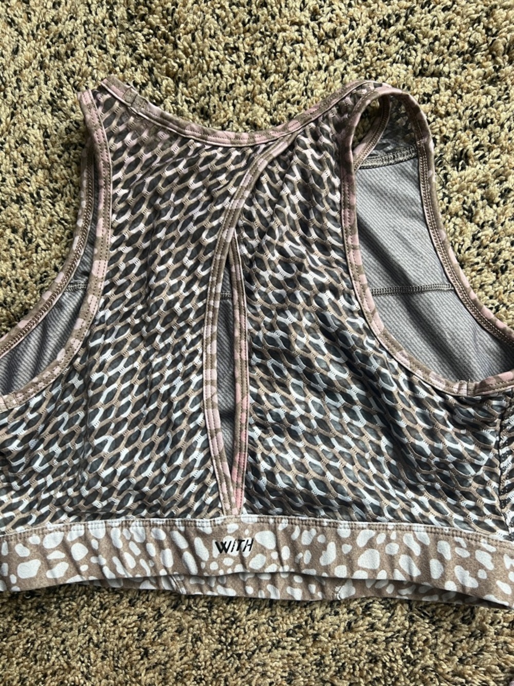 Peloton Pink and Light Gray Ombre Leopard Workout Set - Women’s Medium - Picture 4 of 6